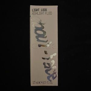 About-Face Liquid Highlighter